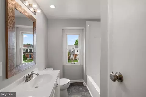 Bath - 5635 Utrecht Rd, Baltimore, MD 21206 photo 1 of 1