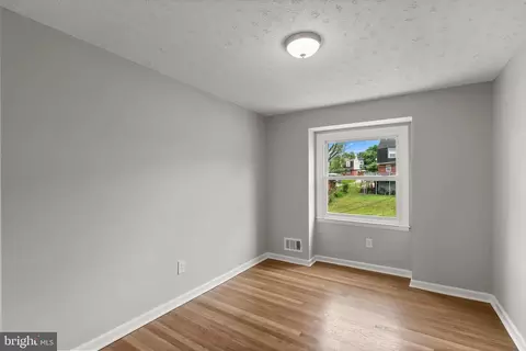 Bedroom - 5635 Utrecht Rd, Baltimore, MD 21206 photo 1 of 2