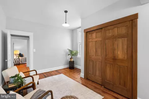 Entry Way - 16 Hillside Rd, Catonsville, MD 21228 photo 4 of 4