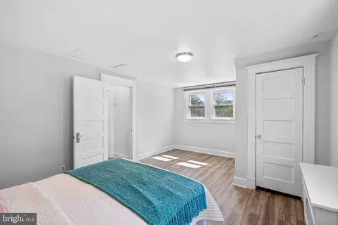 Bedroom - 16 Hillside Rd, Catonsville, MD 21228 photo 6 of 9