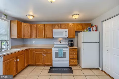 3429 Loganview, Dundalk, MD 21222 photo 12