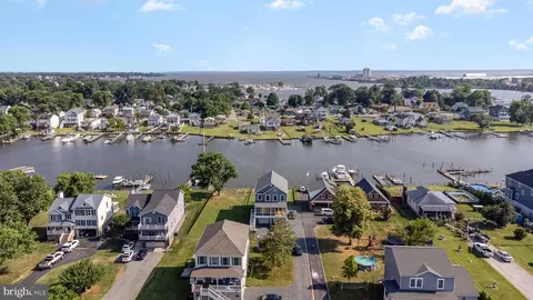 View/Area - 2646 Masseth Ave, Sparrows Point, MD 21219 photo 7 of 13