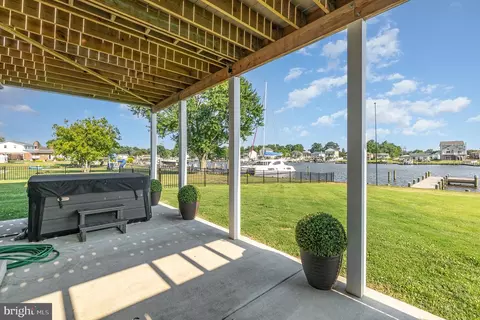 Exterior - 2646 Masseth Ave, Sparrows Point, MD 21219 photo 5 of 7