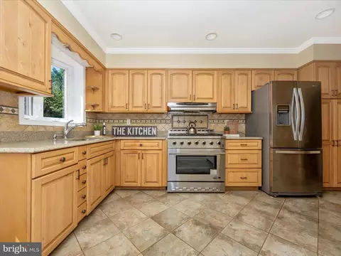 Kitchen - 3715 Lochearn, Baltimore, MD 21207 photo 1 of 5