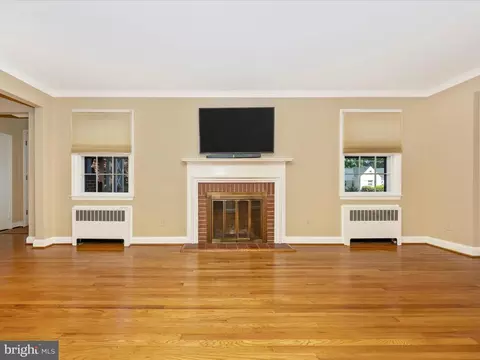 Living - 3715 Lochearn, Baltimore, MD 21207 photo 3 of 10