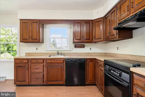 2 Palmway Ct, Baldwin, MD 21013 photo 14