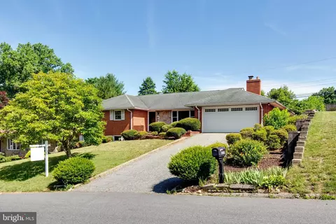 4008 Pinedale Dr, Nottingham, MD 21236