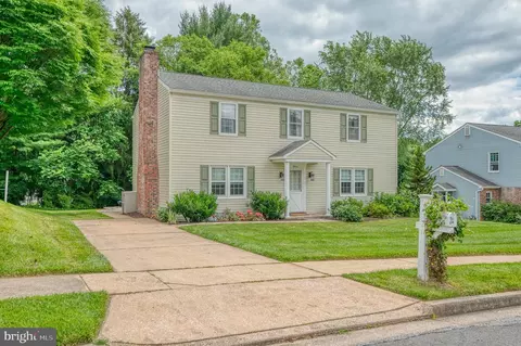 11 Old Spring Ct, Cockeysville, MD 21030