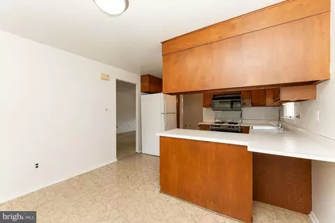 3902 Klausmier Rd, Nottingham, MD 21236 photo 9