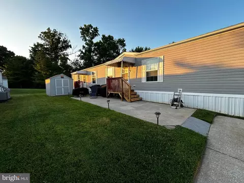 24 Mango Trl, Middle River, MD 21220 photo 2