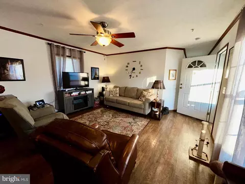 24 Mango Trl, Middle River, MD 21220 photo 5