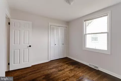 Bedroom - 8204 Longpoint Rd, Dundalk, MD 21222 photo 3 of 11