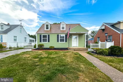 Exterior - 8204 Longpoint Rd, Dundalk, MD 21222 photo 8 of 8