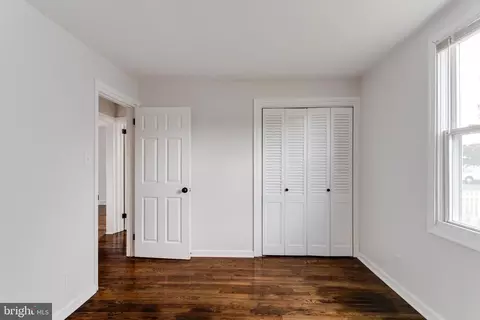 Bedroom - 8204 Longpoint Rd, Dundalk, MD 21222 photo 4 of 11