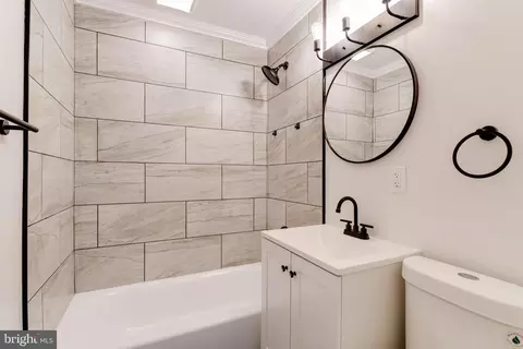 Bath - 8204 Longpoint Rd, Dundalk, MD 21222 photo 1 of 1