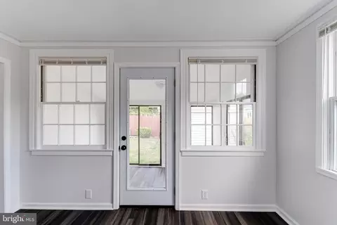 Entry Way - 8204 Longpoint Rd, Dundalk, MD 21222 photo 7 of 7