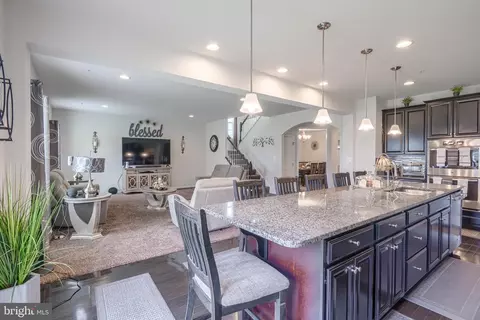 Entry Way - 960 Long Manor Dr, Middle River, MD 21220 photo 9 of 22