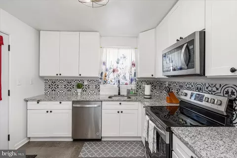 902 Wise Ave, Dundalk, MD 21222 photo 9