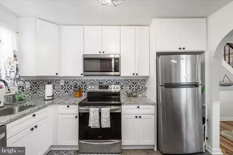 902 Wise Ave, Dundalk, MD 21222 photo 12