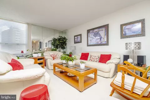 205 E Joppa Rd #1709, Towson, MD 21286 photo 8