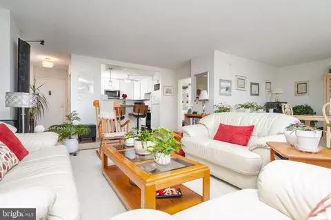 205 E Joppa Rd #1709, Towson, MD 21286 photo 10
