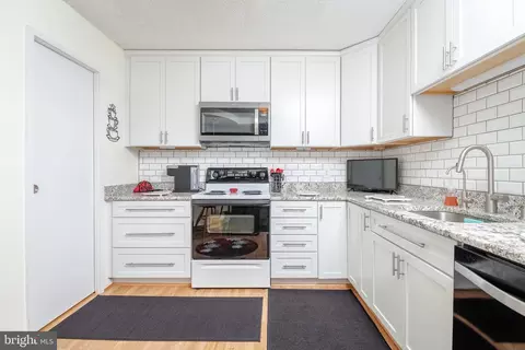 205 E Joppa Rd #1709, Towson, MD 21286 photo 2