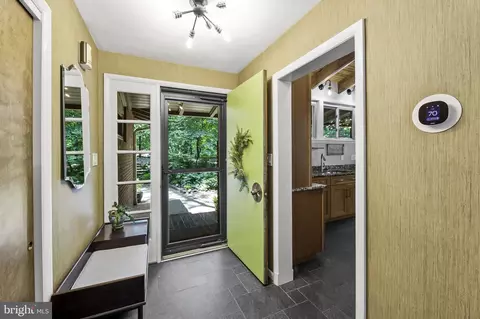 802 Post Boy Ct, Towson, MD 21286 photo 9