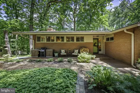 802 Post Boy Ct, Towson, MD 21286 photo 2