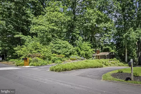 802 Post Boy Ct, Towson, MD 21286 photo 3