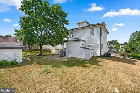 Exterior - 23 2nd Ave, Halethorpe, MD 21227 photo 5 of 6