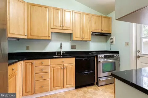 6703 Maxalea Rd, Idlewylde, MD 21239 photo 8