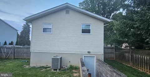 6001 Montgomery St, Gwynn Oak, MD 21207 photo 20
