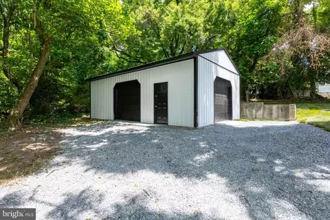 108 Ridge Ave, Halethorpe, MD 21227 photo 6