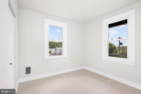 108 Ridge Ave, Halethorpe, MD 21227 photo 28