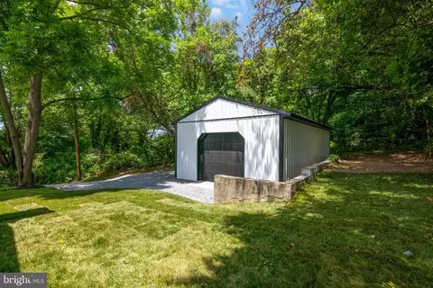 108 Ridge Ave, Halethorpe, MD 21227 photo 5