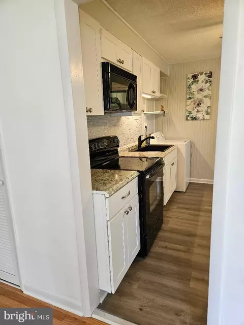 558 Compass, Middle River, MD 21220 photo 15