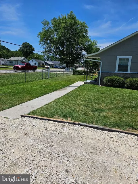 558 Compass, Middle River, MD 21220 photo 4