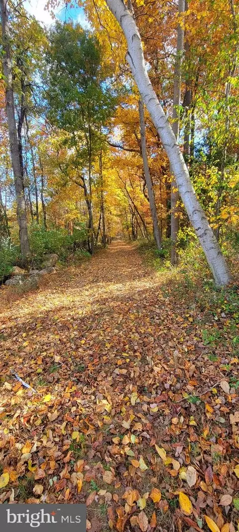 21 W Liberty Rd, Parkton, MD 21120