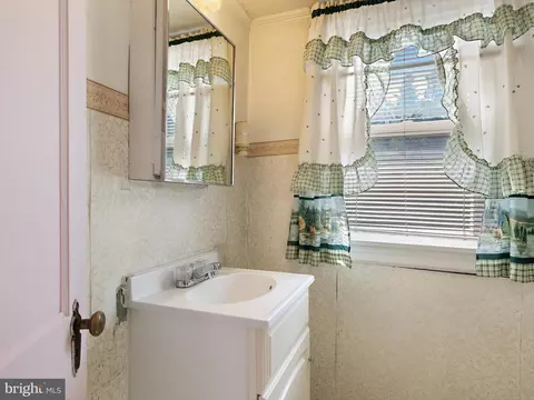 3114 Cornwall Rd, Dundalk, MD 21222 photo 28