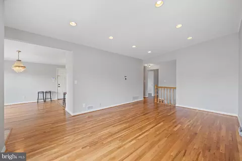 Living - 2452 Forest Green Rd, Baltimore, MD 21209 photo 4 of 6