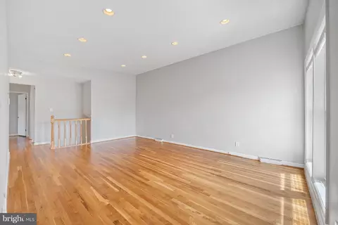 Living - 2452 Forest Green Rd, Baltimore, MD 21209 photo 2 of 6