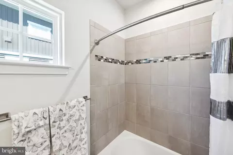 2909 Shaws Rd, Sparrows Point, MD 21219 photo 34