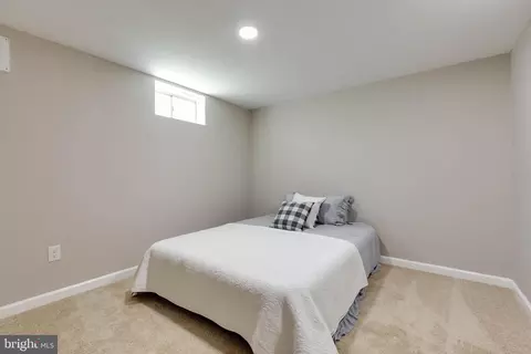 Bedroom - 9221 Snyder Ln, Perry Hall, MD 21128 photo 8 of 9