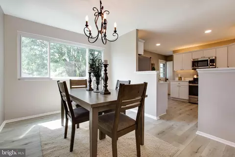 Dining - 9221 Snyder Ln, Perry Hall, MD 21128 photo 1 of 3