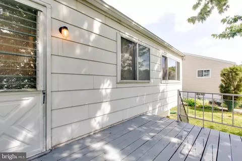 Exterior - 9221 Snyder Ln, Perry Hall, MD 21128 photo 7 of 8