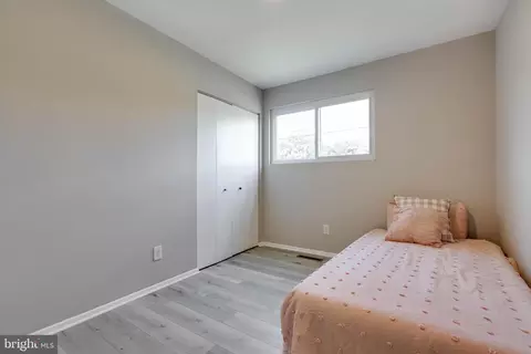 Bedroom - 9221 Snyder Ln, Perry Hall, MD 21128 photo 7 of 9