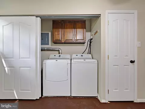 5849 Oakland Rd, Halethorpe, MD 21227 photo 27