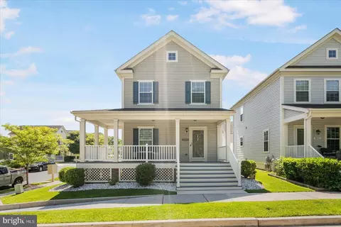 1800 Renaissance Dr, Essex, MD 21221