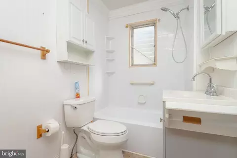 3202 Whiteway Rd, Sparrows Point, MD 21219 photo 15