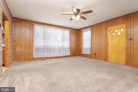 3202 Whiteway Rd, Sparrows Point, MD 21219 photo 6